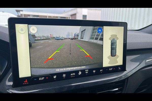 Ford FOCUS Wagon 1.0 EcoBoost Hybrid ST Line X 125pk | NIEUW! | Driver Assistance Pack | Winterpack | 18 inch Licht metaal