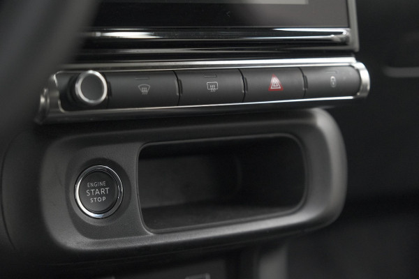 Citroën C3 PureTech 83 Max | Camera | Stoelverwarming | Navigatie | Parkeersensoren