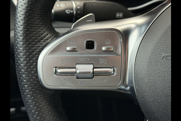 Mercedes-Benz GLC Coupé 300e 4MATIC Business Solution AMG | Trekhaak | MBUX | CarPlay | Camera | LED | 19 inch