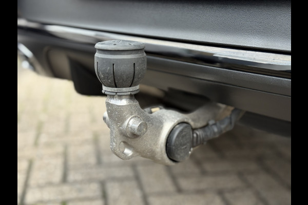 Mercedes-Benz GLC Coupé 300e 4MATIC Business Solution AMG | Trekhaak | MBUX | CarPlay | Camera | LED | 19 inch