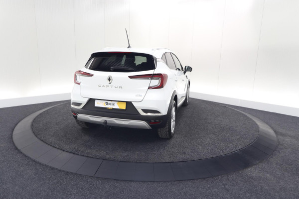 Renault Captur 1.6 E-Tech Plug-in Hybrid 160 Intens | Trekhaak | Camera | Navigatie | Parkeersensoren | Pack Winter