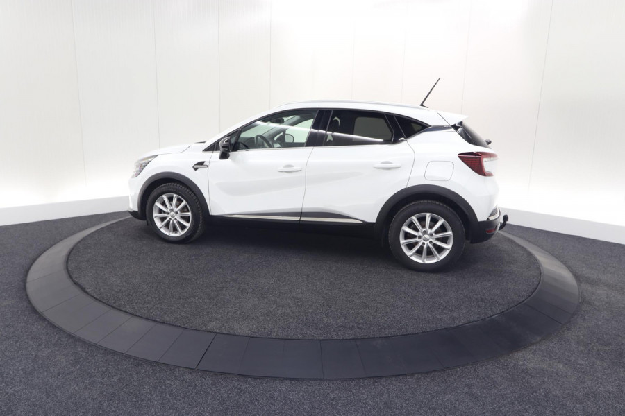 Renault Captur 1.6 E-Tech Plug-in Hybrid 160 Intens | Trekhaak | Camera | Navigatie | Parkeersensoren | Pack Winter