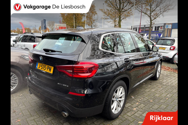 BMW X3 XDrive30e eDrive Edition / Panorama-dak / trekhaak / leder / head-up