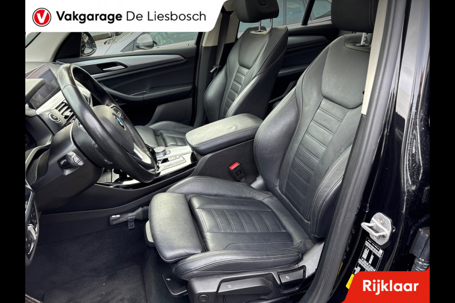 BMW X3 XDrive30e eDrive Edition / Panorama-dak / trekhaak / leder / head-up