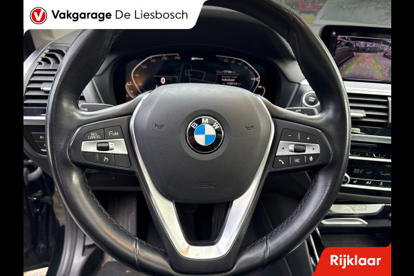 BMW X3 XDrive30e eDrive Edition / Panorama-dak / trekhaak / leder / head-up