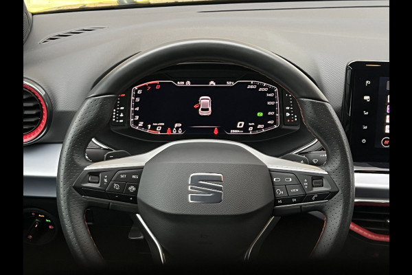 Seat Ibiza 1.0 EcoTSI FR | LED | Virtual cockpit | Camera | Carplay