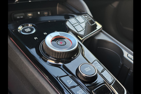 Kia Sportage 1.6 T-GDi Hybrid DynamicPlusLine | Pano | Stoelverwarming voor/achter | Camera | Trekhaak |