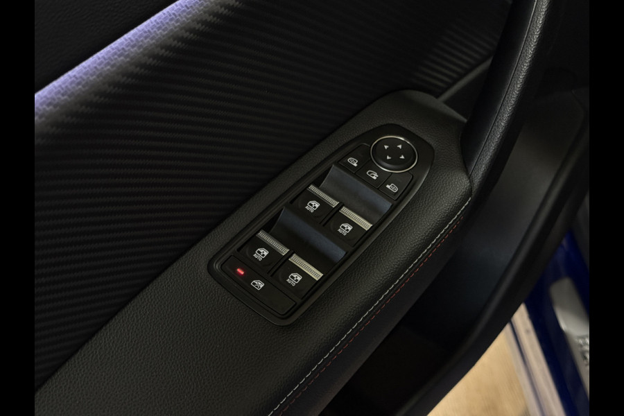 Renault Captur 1.3 TCe 140 R.S. Line | Groot Navi | Trekhaak | 360 | ACC | Stuur & Stoelverwarming | Blindspot | 100% Dealer onderhouden!