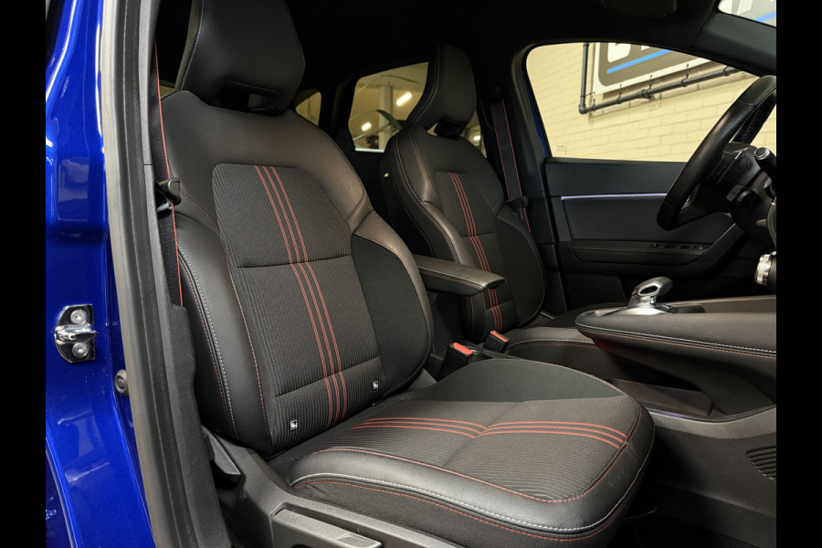 Renault Captur 1.3 TCe 140 R.S. Line | Groot Navi | Trekhaak | 360 | ACC | Stuur & Stoelverwarming | Blindspot | 100% Dealer onderhouden!