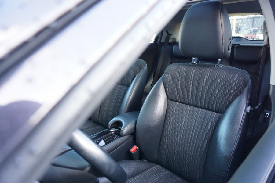 Honda HR-V 1.5 i-VTEC Executive TREKHAAK | PANO | NAVI