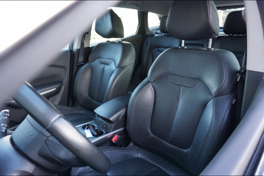 Renault Kadjar 1.2 TCe Bose LUXE | TREKHAAK | ALL - SEASONS | 19" LMV