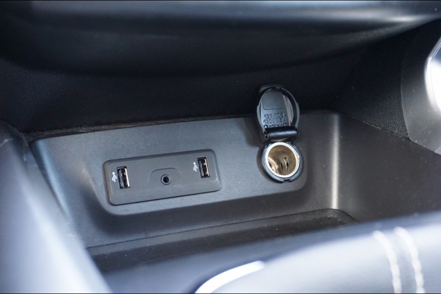 Renault Kadjar 1.2 TCe Bose LUXE | TREKHAAK | ALL - SEASONS | 19" LMV