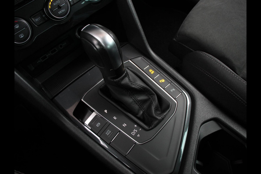 Volkswagen Tiguan 1.5 TSI 150pk DSG Comfortline | Navigatie | Apple Carplay/Android Auto | Climate Control | Electrische achterklep | Digitale Cockpit