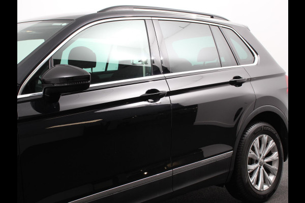 Volkswagen Tiguan 1.5 TSI 150pk DSG Comfortline | Navigatie | Apple Carplay/Android Auto | Climate Control | Electrische achterklep | Digitale Cockpit