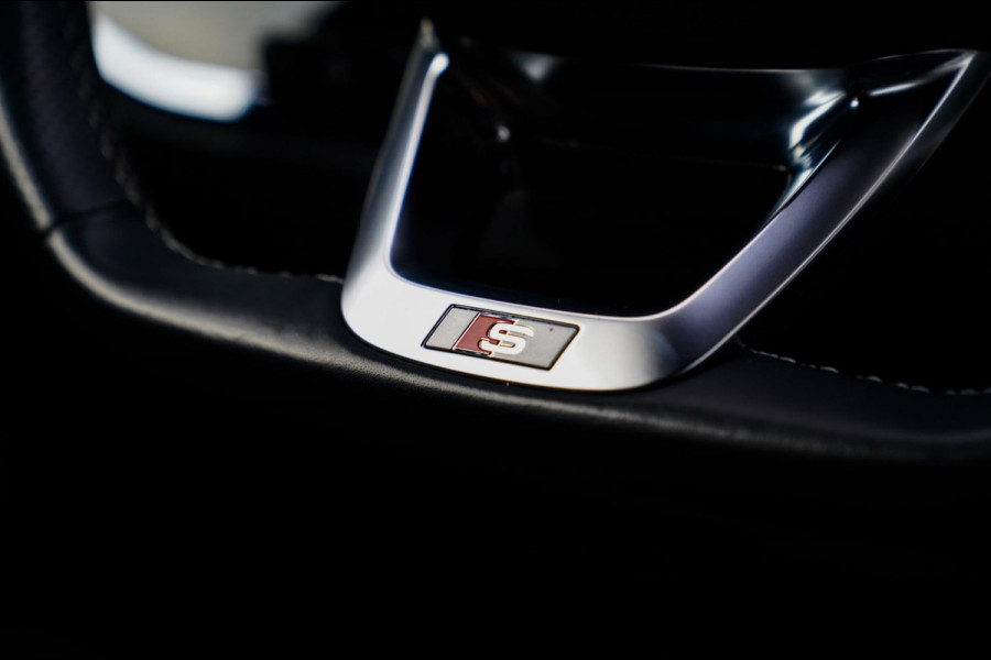 Audi Q3 35 TFSI S Line Pro Line S | 360 Camera | Adaptief Cruise | Voorverwarminginstallatie