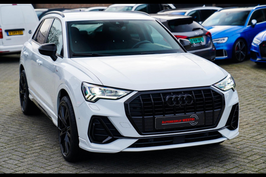 Audi Q3 35 TFSI S Line Pro Line S | 360 Camera | Adaptief Cruise | Voorverwarminginstallatie