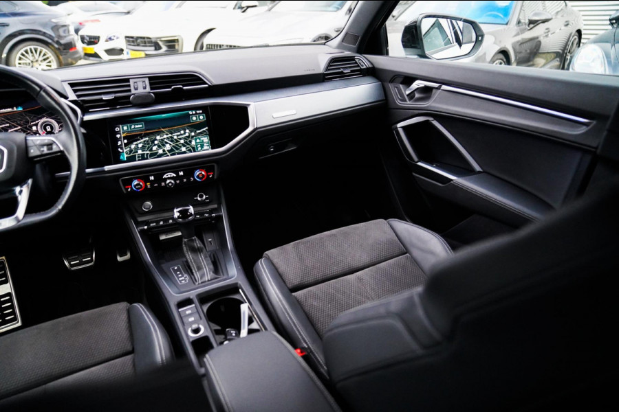 Audi Q3 35 TFSI S Line Pro Line S | 360 Camera | Adaptief Cruise | Voorverwarminginstallatie