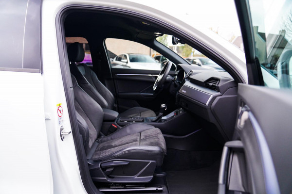 Audi Q3 35 TFSI S Line Pro Line S | 360 Camera | Adaptief Cruise | Voorverwarminginstallatie