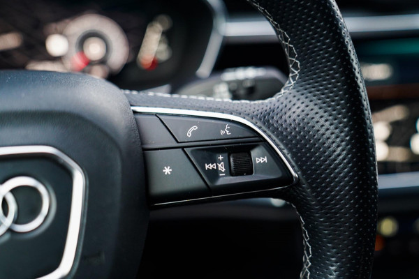 Audi Q3 35 TFSI S Line Pro Line S | 360 Camera | Adaptief Cruise | Voorverwarminginstallatie