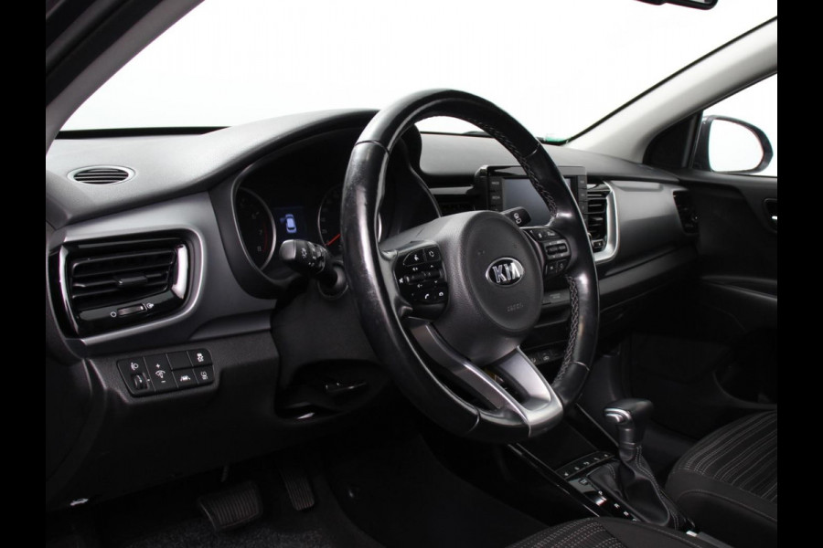 Kia Stonic 1.0 T-GDi 120 PK Automaat Vision | Navigatie | Climate control | Camera | Lane Assist | Cruise Control | Privacy Glass | Lichtmetalen velgen | Stoel-Stuurverwarming