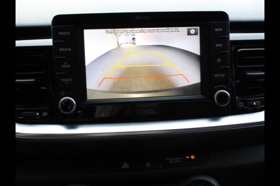 Kia Stonic 1.0 T-GDi 120 PK Automaat Vision | Navigatie | Climate control | Camera | Lane Assist | Cruise Control | Privacy Glass | Lichtmetalen velgen | Stoel-Stuurverwarming