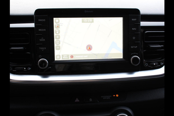 Kia Stonic 1.0 T-GDi 120 PK Automaat Vision | Navigatie | Climate control | Camera | Lane Assist | Cruise Control | Privacy Glass | Lichtmetalen velgen | Stoel-Stuurverwarming