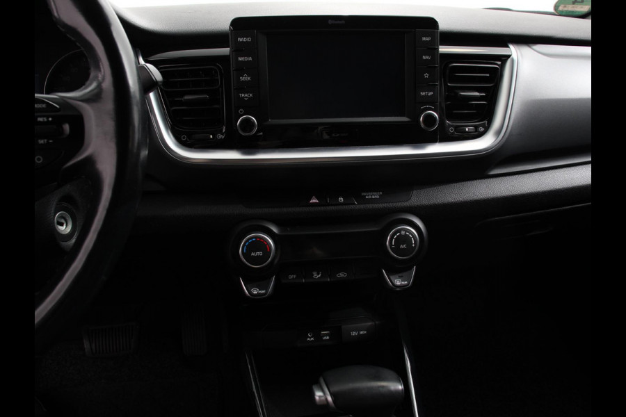 Kia Stonic 1.0 T-GDi 120 PK Automaat Vision | Navigatie | Climate control | Camera | Lane Assist | Cruise Control | Privacy Glass | Lichtmetalen velgen | Stoel-Stuurverwarming