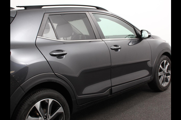 Kia Stonic 1.0 T-GDi 120 PK Automaat Vision | Navigatie | Climate control | Camera | Lane Assist | Cruise Control | Privacy Glass | Lichtmetalen velgen | Stoel-Stuurverwarming