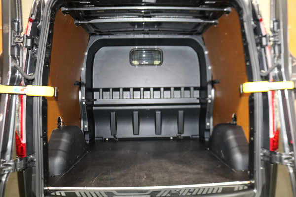 Ford Transit Custom 2.0 TDci L2 H1 Limited DC Automaat Leer