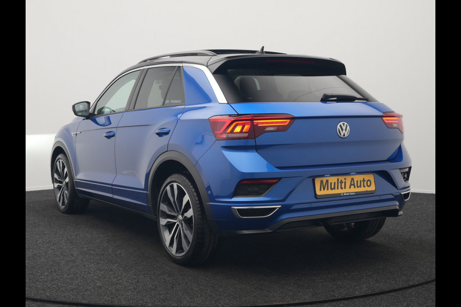 Volkswagen T-Roc 1.5 TSI DSG R-Line 150pk Dealer O.H. | Panodak | Trekhaak Afn. | Camera | Lederen Sportstoelen Verwarmd | Beats Audio | 19"L.M | Virtual | Navigatie | Blis |