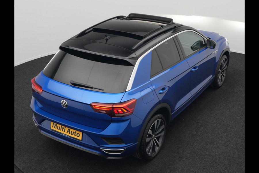 Volkswagen T-Roc 1.5 TSI DSG R-Line 150pk Dealer O.H. | Panodak | Trekhaak Afn. | Camera | Lederen Sportstoelen Verwarmd | Beats Audio | 19"L.M | Virtual | Navigatie | Blis |