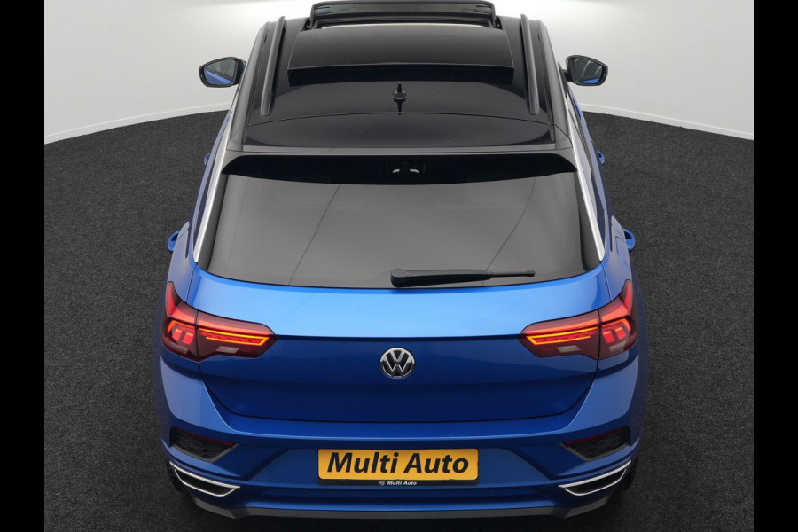 Volkswagen T-Roc 1.5 TSI DSG R-Line 150pk Dealer O.H. | Panodak | Trekhaak Afn. | Camera | Lederen Sportstoelen Verwarmd | Beats Audio | 19"L.M | Virtual | Navigatie | Blis |
