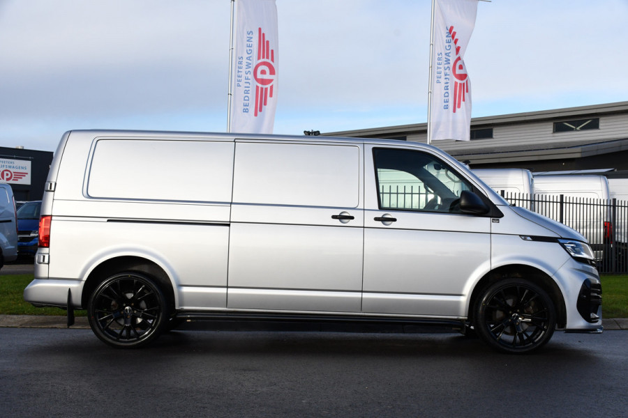 Volkswagen Transporter 2.0 TDI L2H1 ABT Edition Camera, Carplay, Stoelverwarming, Cruise, LED, 150pk, Automaat, Multimedia, Standkachel, Trekhaak, Uniek!