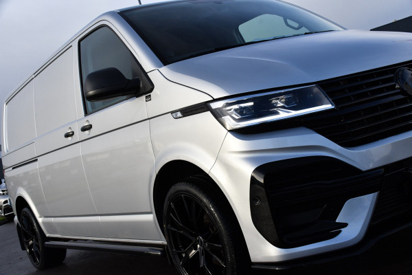Volkswagen Transporter 2.0 TDI L2H1 ABT Edition Camera, Carplay, Stoelverwarming, Cruise, LED, 150pk, Automaat, Multimedia, Standkachel, Trekhaak, Uniek!