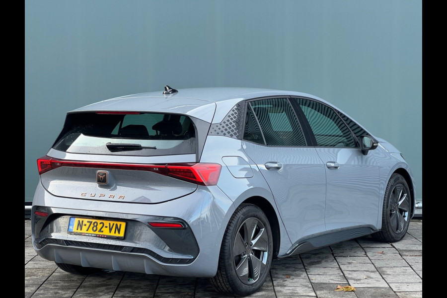 CUPRA Born BWJ 12-2021 | 204PK Business One 62 kWh | CLIMA | NAVI | CAMERA A | PDC 2X | CARPLAY | SPORTSTOELEN | STUURWIELVERW |