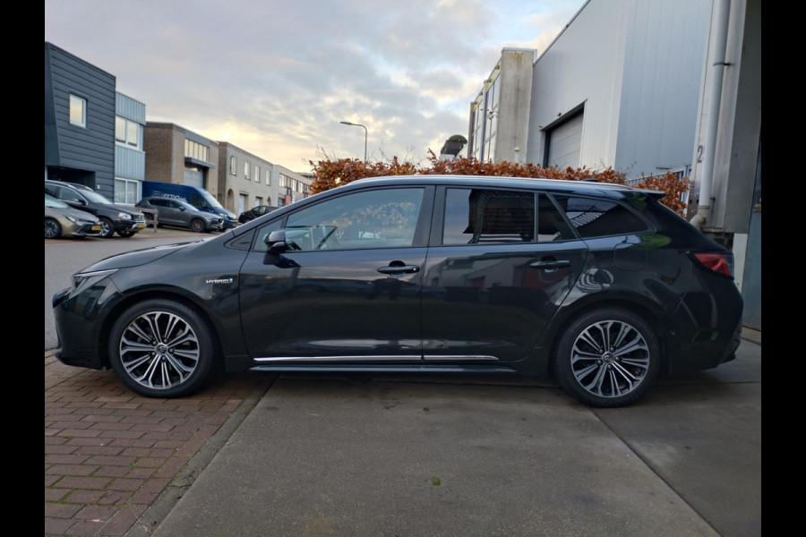 Toyota Corolla Touring Sports 2.0 Hybrid Style panorama / open dak