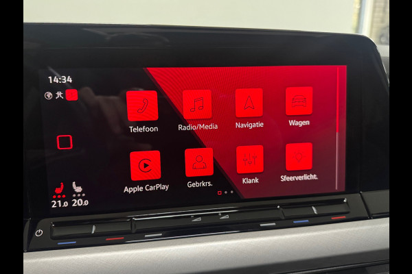 Volkswagen Golf 1.5 eTSI 150pk Style Black Edition | PANO | Camera | Matrix LED | Velours | Ambient | ACC | Carplay | Trekhaak