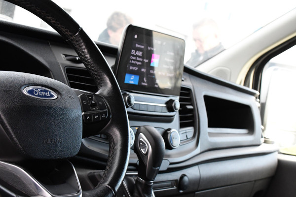 Ford Transit Custom 280 2.0 TDCI L1H1 PB Edition Camera, Cruise, Carplay, Sensoren, Automaat, 2 x Schuifdeur, Automaat, Stoelverwarming, LED, Uniek!