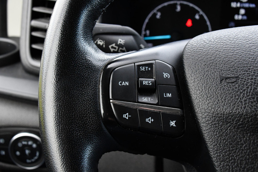 Ford Transit Custom 280 2.0 TDCI L1H1 PB Edition Camera, Cruise, Carplay, Sensoren, Automaat, 2 x Schuifdeur, Automaat, Stoelverwarming, LED, Uniek!