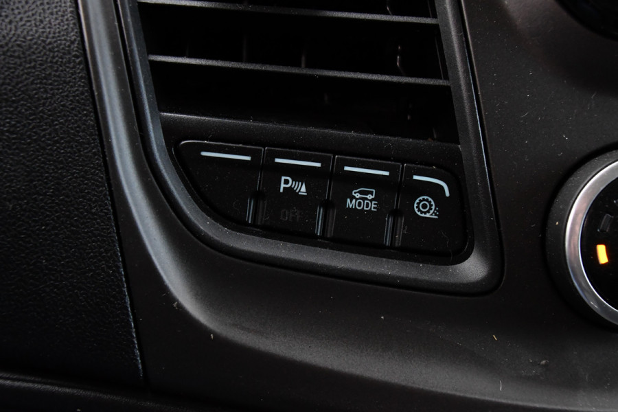 Ford Transit Custom 280 2.0 TDCI L1H1 PB Edition Camera, Cruise, Carplay, Sensoren, Automaat, 2 x Schuifdeur, Automaat, Stoelverwarming, LED, Uniek!