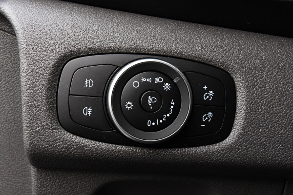 Ford Transit Custom 280 2.0 TDCI L1H1 PB Edition Camera, Cruise, Carplay, Sensoren, Automaat, 2 x Schuifdeur, Automaat, Stoelverwarming, LED, Uniek!