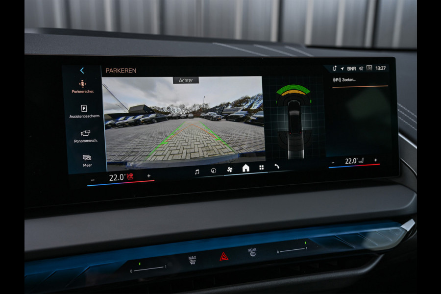 BMW X3 30e XDRIVE | M-SPORT | COMFORT ACCESS | ACTIVE CRUISE | LEDER | STOELVERWARMING | AMBIANCE INTERIEUR | STUURVERWARMING | MEMORY