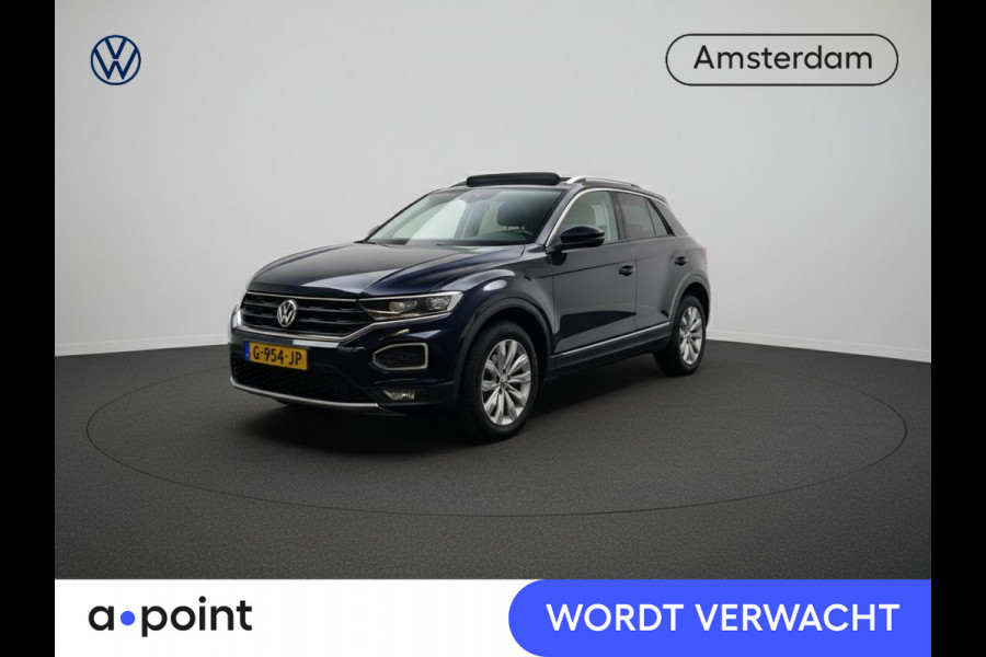 Volkswagen T-Roc 1.5 TSI Sport 150 pk Automaat (DSG) | Navigatie | Panoramadak | Parkeersensoren | Adaptieve cruise control | Keyless |