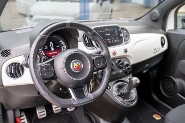 Fiat 500 1.4 T-Jet Abarth 595 70th Anniversary | Prijs rijklaar incl. 12 mnd garantie |17"Lmv Navi Carplay Bluetooth DAB