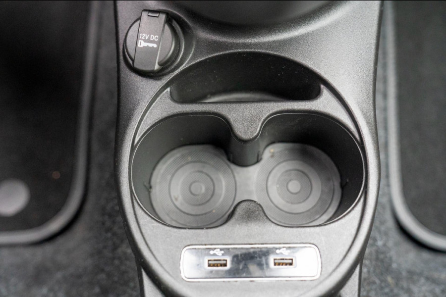 Fiat 500 1.4 T-Jet Abarth 595 70th Anniversary | Prijs rijklaar incl. 12 mnd garantie |17"Lmv Navi Carplay Bluetooth DAB