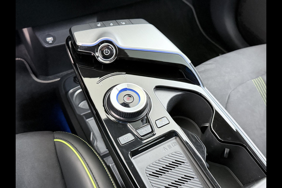 Kia Ev6 GT AWD 77.4 kWh SOH 99% | 585PK!| PANO | KIA GARANTIE T/M 2029 | STOEL/STUUR VERW. | 360 CAMERA| ELEK. ACHTERKLEP| HEAD-UP| MERIDIAN AUDIO|