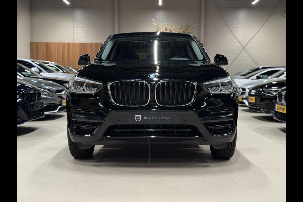 BMW X3 30e X-Drive, Pano, Apple Carplay, Voll Led, Clima, Navi, Multistuur, Camera, PDC, Cruise, Volledig Onderhoud