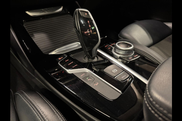 BMW X3 30e X-Drive, Pano, Apple Carplay, Voll Led, Clima, Navi, Multistuur, Camera, PDC, Cruise, Volledig Onderhoud