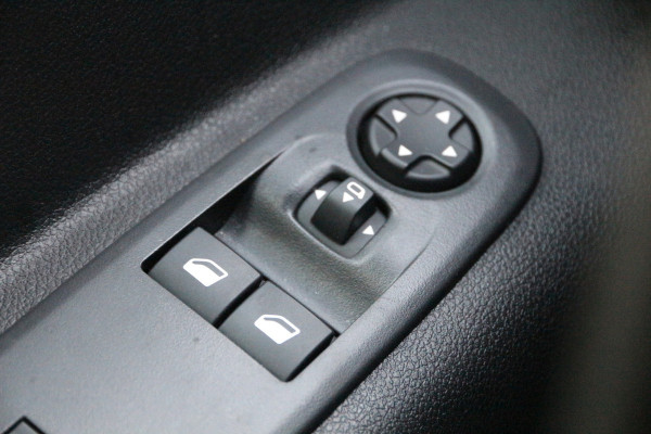 Fiat Doblò 1.5 BlueHDi 130 | Aut. | 2x Schuifdeur | L2 | Navi | Camera | Airco..