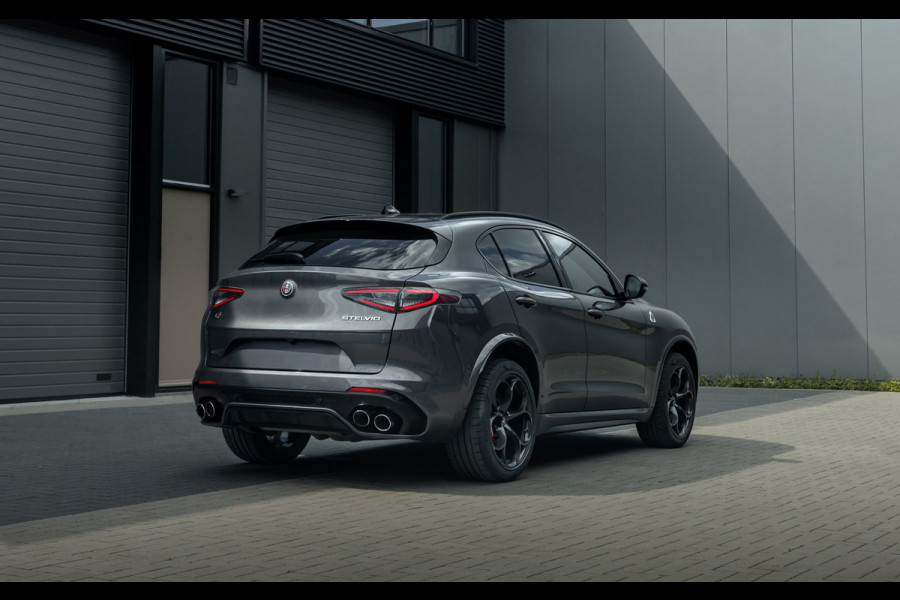 Alfa Romeo Stelvio Quadrifoglio 2.9 V6 510PK AWD | Harman Kardon | Adaptieve Cruise Control | Schuif/Kanteldak